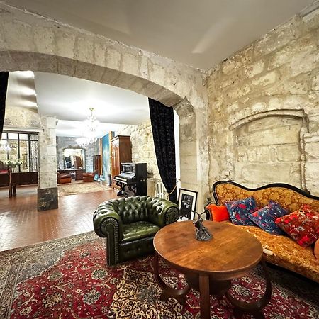 L'Heure Bleue - Charme Et Histoire Au Coeur D'Avignon Lejlighed Eksteriør billede